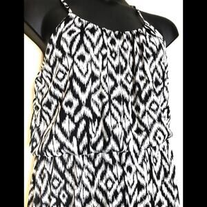 MAGIC Black/White Print Maxi Dress Size Lg